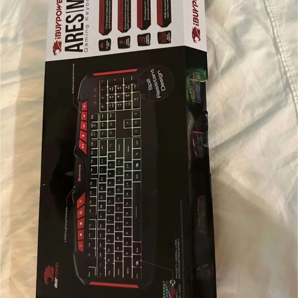 ARES M1 Gaming Keyboard - New conditions.